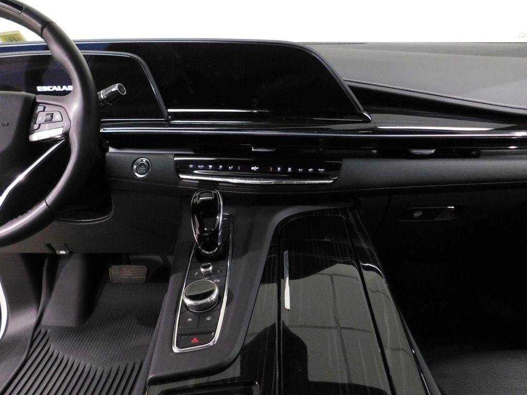 Cadillac Escalade ESV Sport AWD 2024