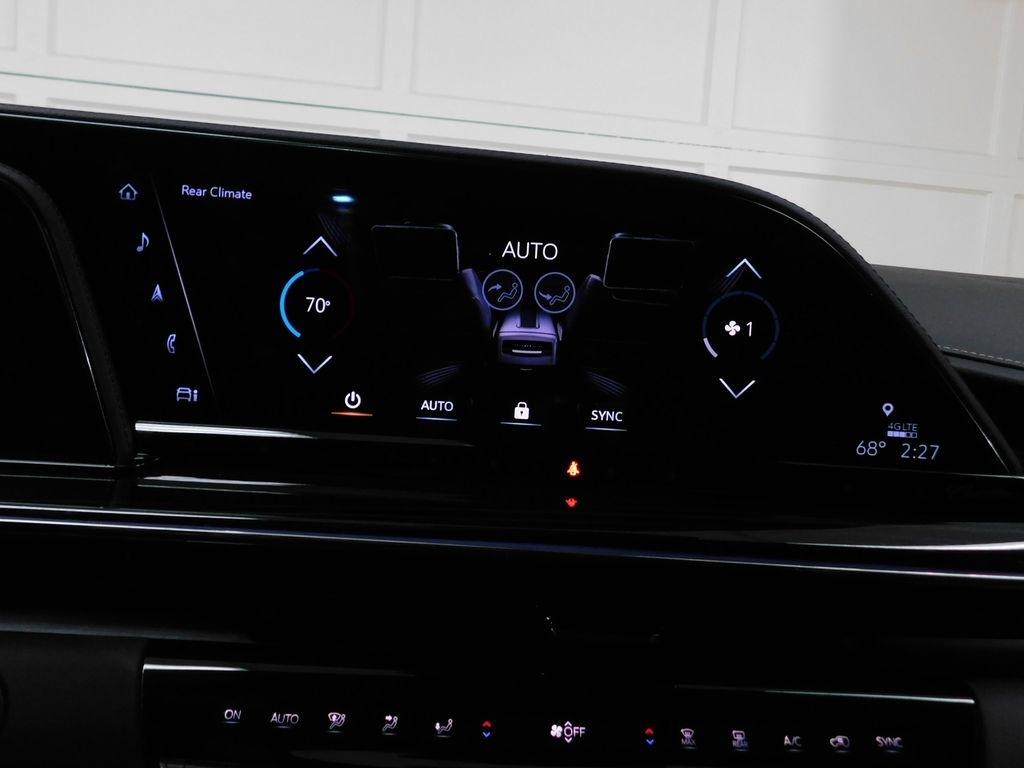 Cadillac Escalade ESV Sport AWD 2024