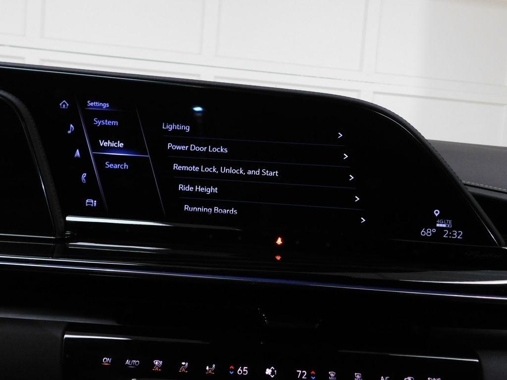 Cadillac Escalade ESV Sport AWD 2024