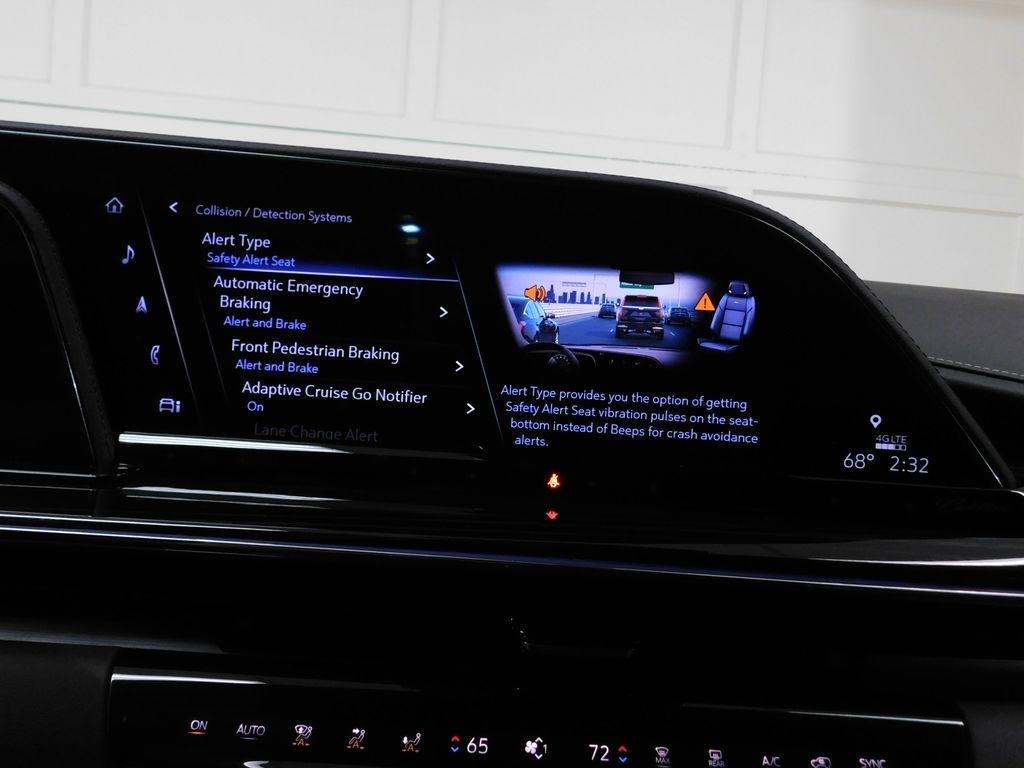 Cadillac Escalade ESV Sport AWD 2024