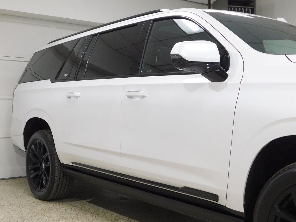 Cadillac Escalade ESV Sport AWD 2024