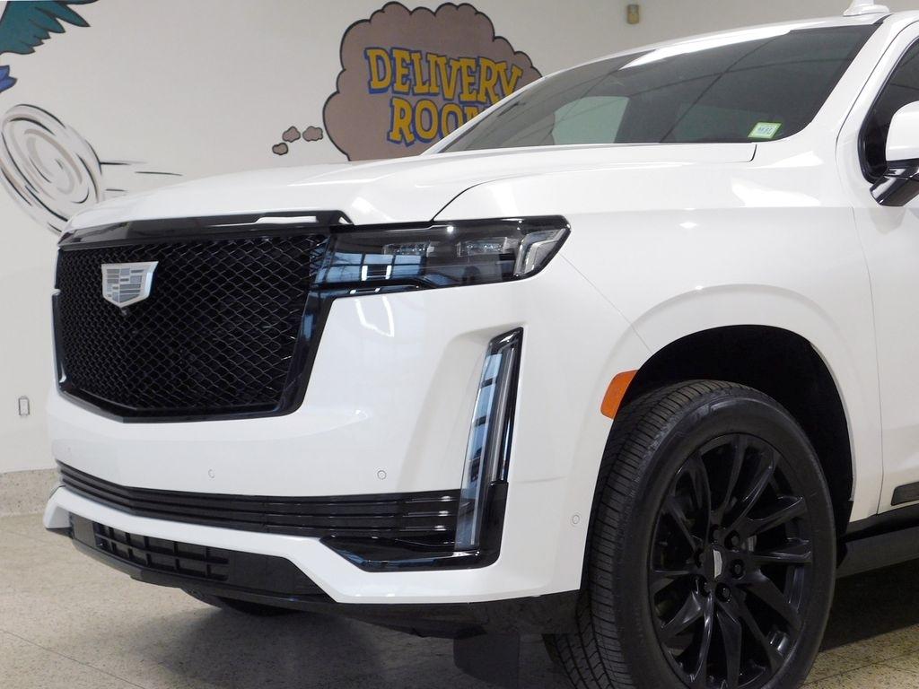 Cadillac Escalade ESV Sport AWD 2024