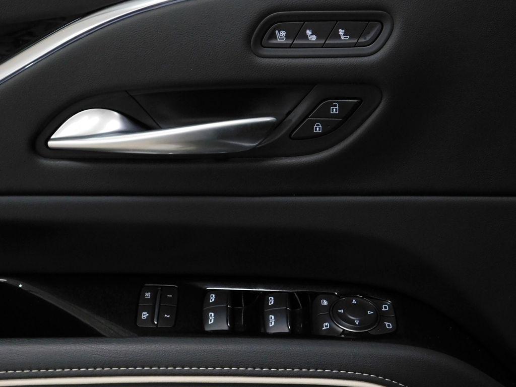 Cadillac Escalade ESV Sport AWD 2024