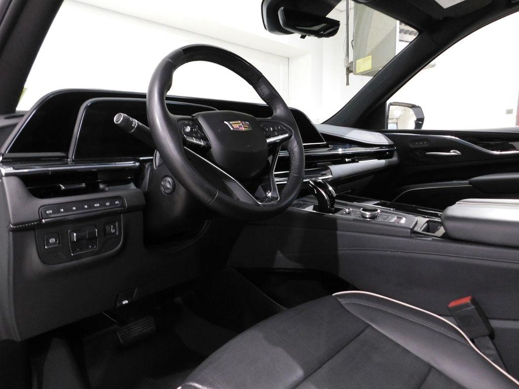 Cadillac Escalade ESV Sport AWD 2024