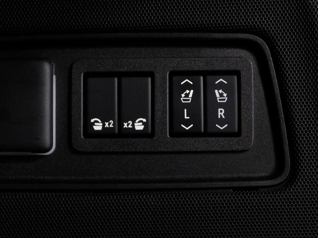 Cadillac Escalade ESV Sport AWD 2024