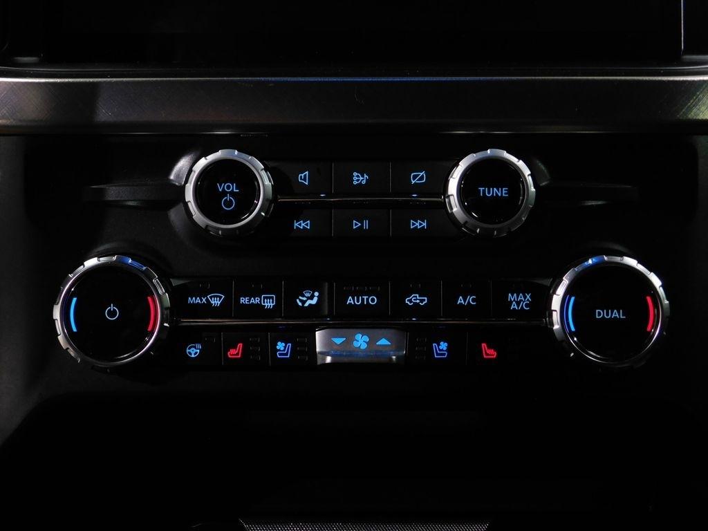 Ford F-450 SD King Ranch Crew Cab DRW 4WD 2024