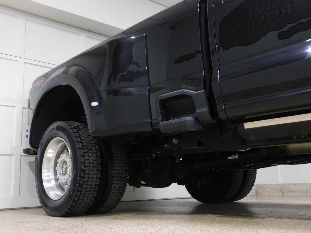 Ford F-450 SD King Ranch Crew Cab DRW 4WD 2024