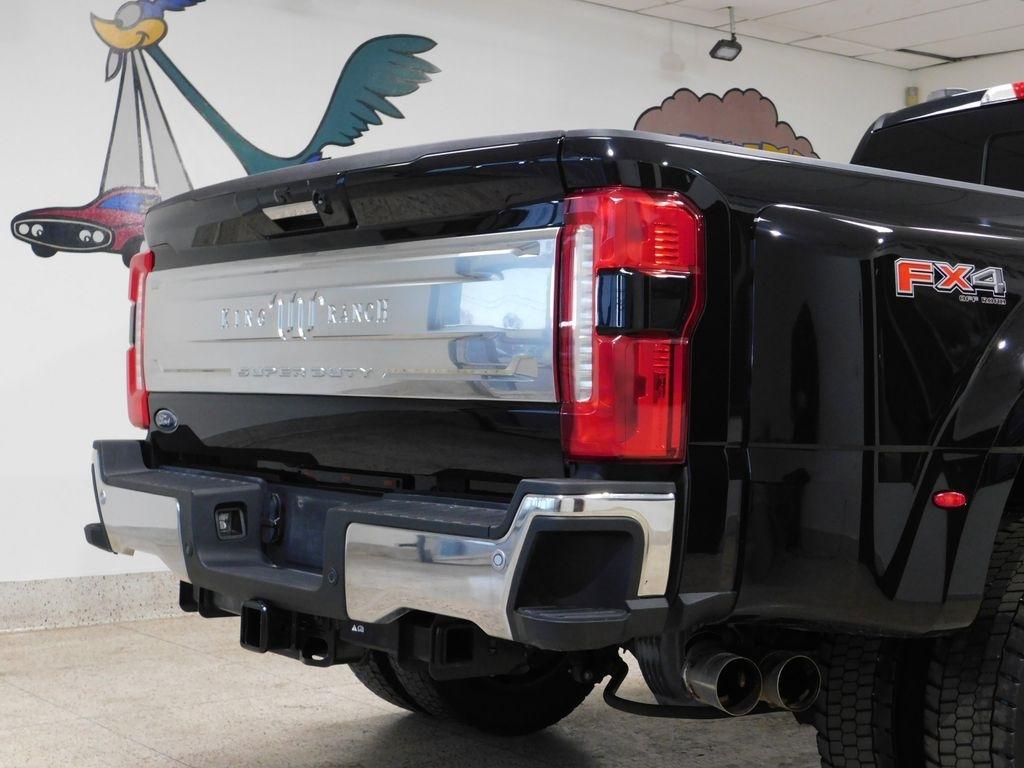 Ford F-450 SD King Ranch Crew Cab DRW 4WD 2024