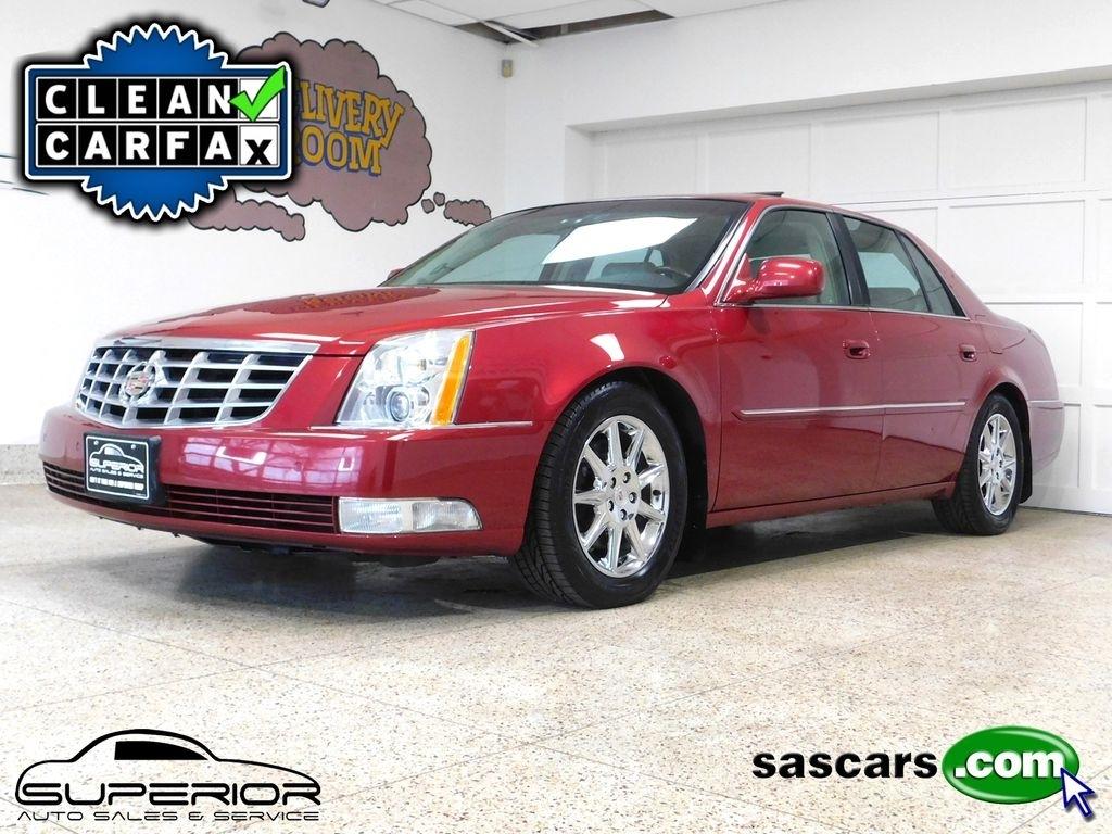 Cadillac DTS Luxury 2011