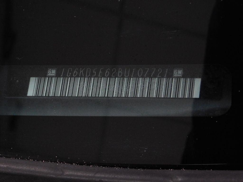 Cadillac DTS Luxury 2011
