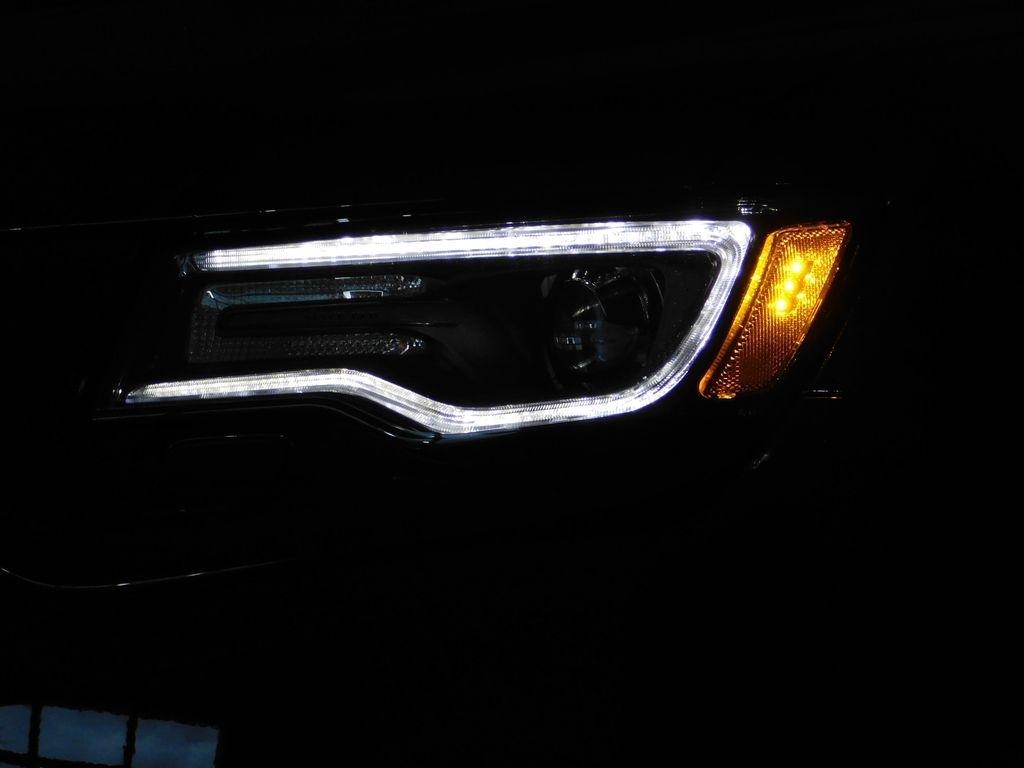 Jeep Grand Cherokee SRT 4WD 2021