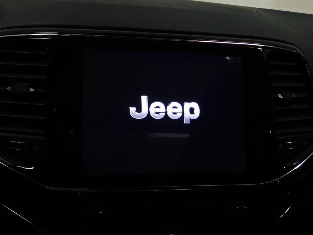 Jeep Grand Cherokee SRT 4WD 2021