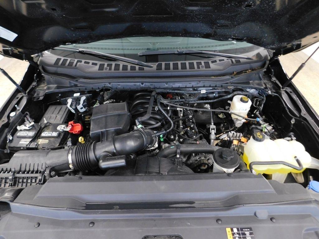 Ford F-250 SD XLT Crew Cab 4WD 2023