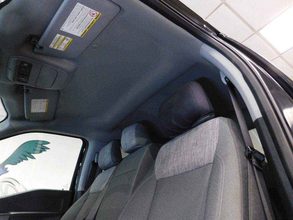 Ford F-250 SD XLT Crew Cab 4WD 2023