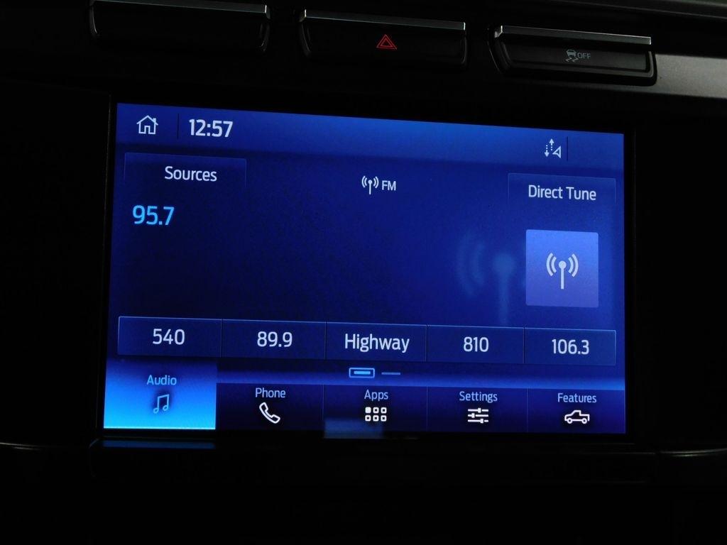 Ford F-250 SD XLT Crew Cab 4WD 2023