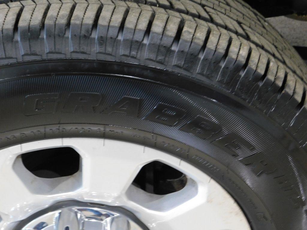 Ford F-250 SD XLT Crew Cab 4WD 2023