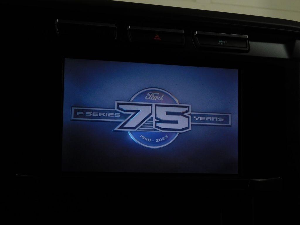 Ford F-250 SD XLT Crew Cab 4WD 2023