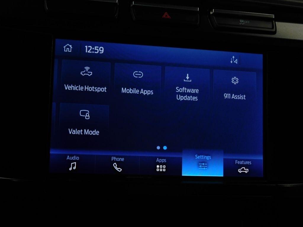 Ford F-250 SD XLT Crew Cab 4WD 2023