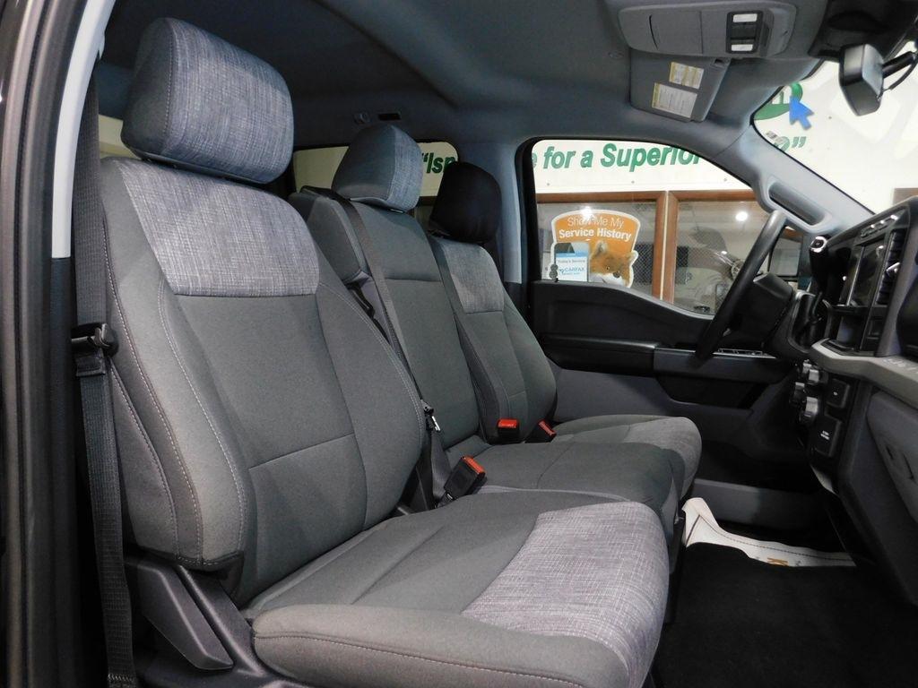 Ford F-250 SD XLT Crew Cab 4WD 2023