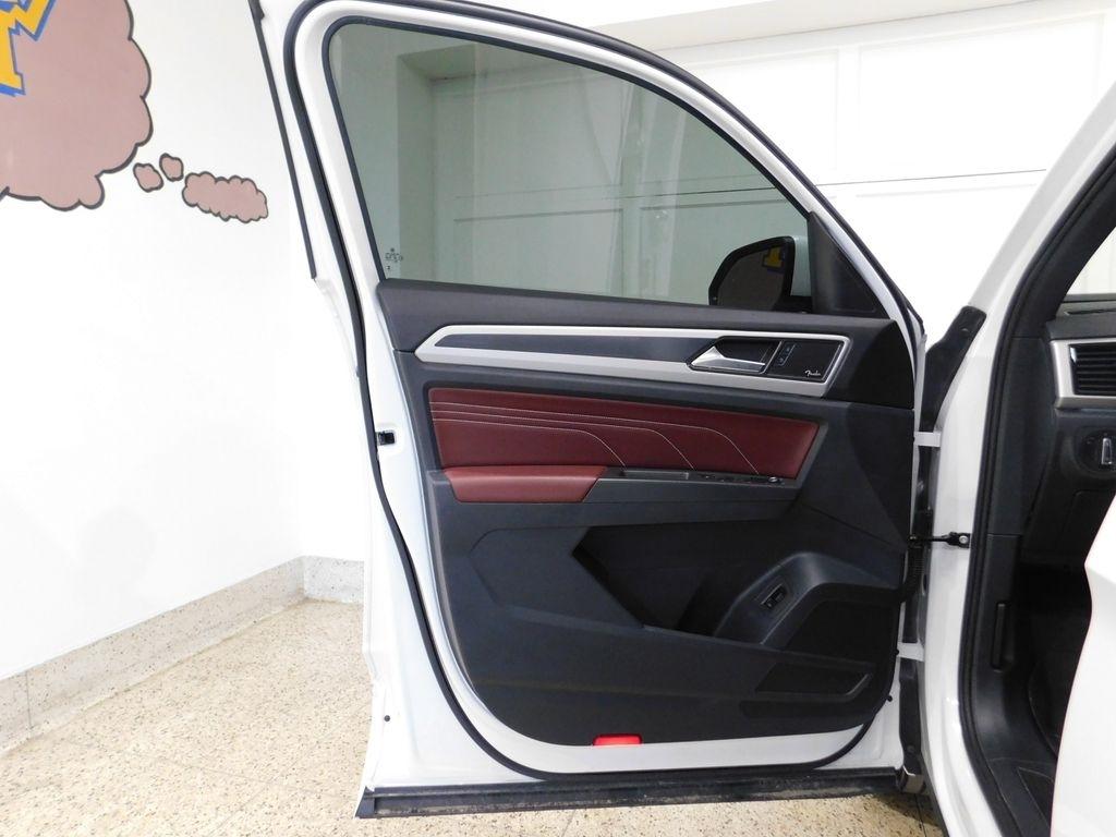 Volkswagen Atlas Cross Sport V6 SEL Premium R-Line 4MOTION 2023