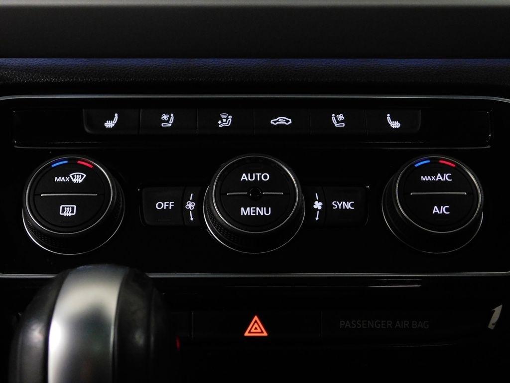 Volkswagen Atlas Cross Sport V6 SEL Premium R-Line 4MOTION 2023