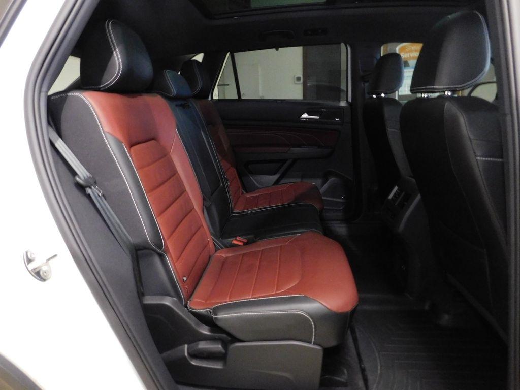 Volkswagen Atlas Cross Sport V6 SEL Premium R-Line 4MOTION 2023