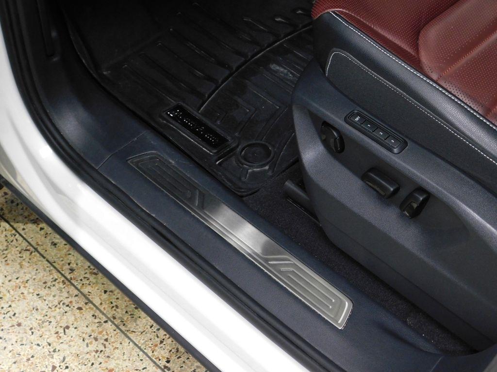 Volkswagen Atlas Cross Sport V6 SEL Premium R-Line 4MOTION 2023