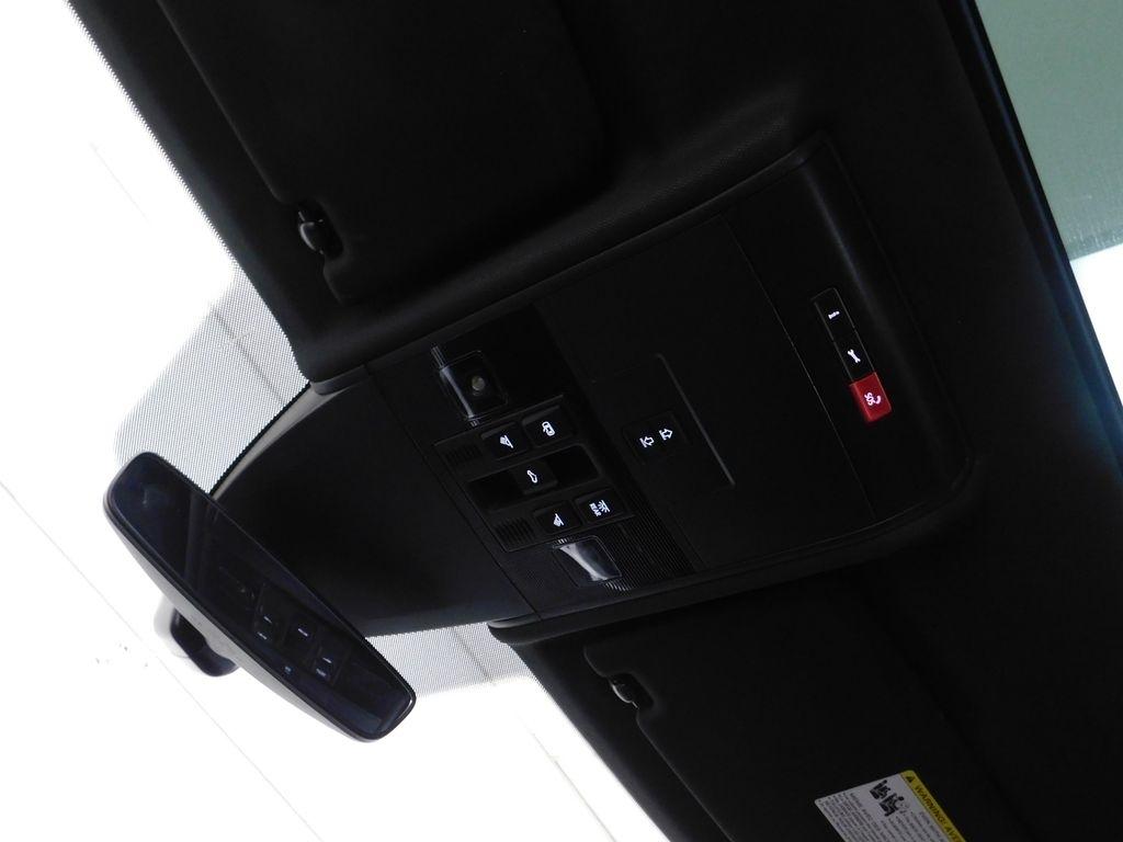 Volkswagen Atlas Cross Sport V6 SEL Premium R-Line 4MOTION 2023