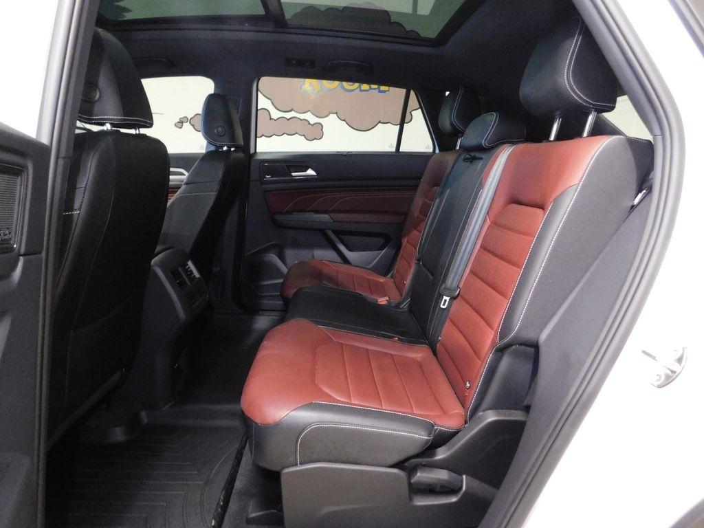 Volkswagen Atlas Cross Sport V6 SEL Premium R-Line 4MOTION 2023