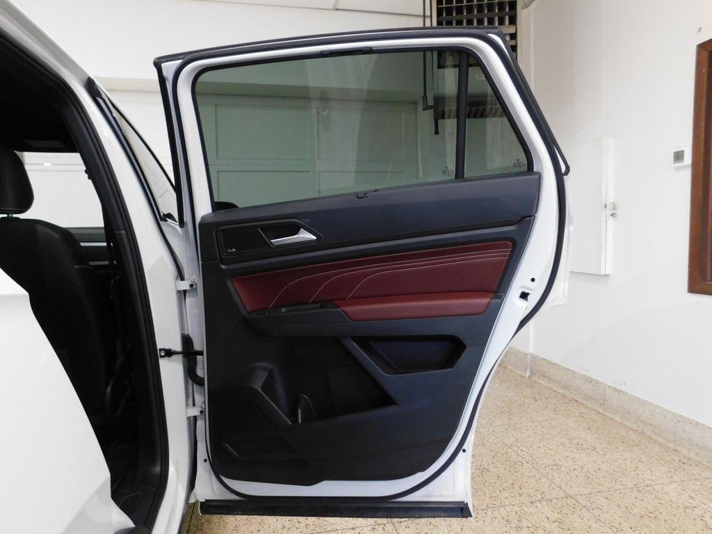 Volkswagen Atlas Cross Sport V6 SEL Premium R-Line 4MOTION 2023