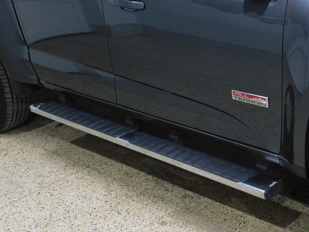 GMC Canyon SLE Crew Cab 4WD Long Box 2016