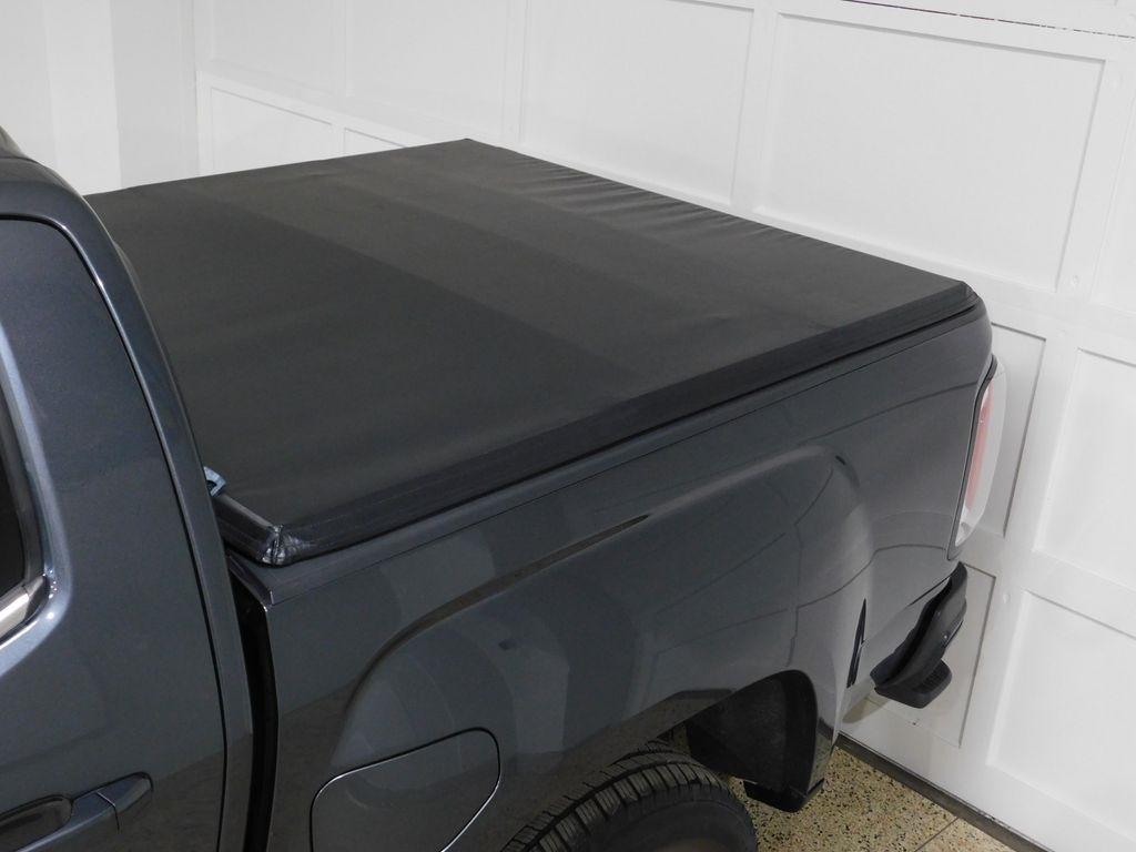 GMC Canyon SLE Crew Cab 4WD Long Box 2016