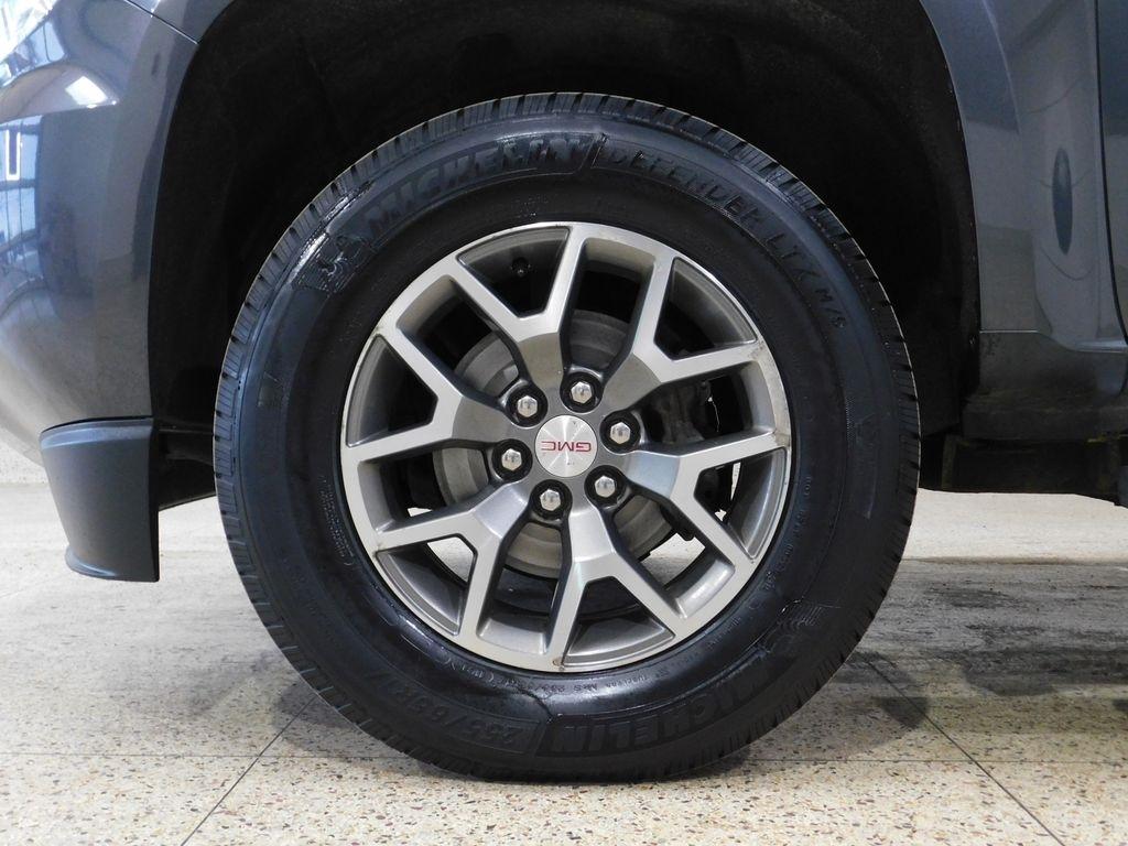 GMC Canyon SLE Crew Cab 4WD Long Box 2016