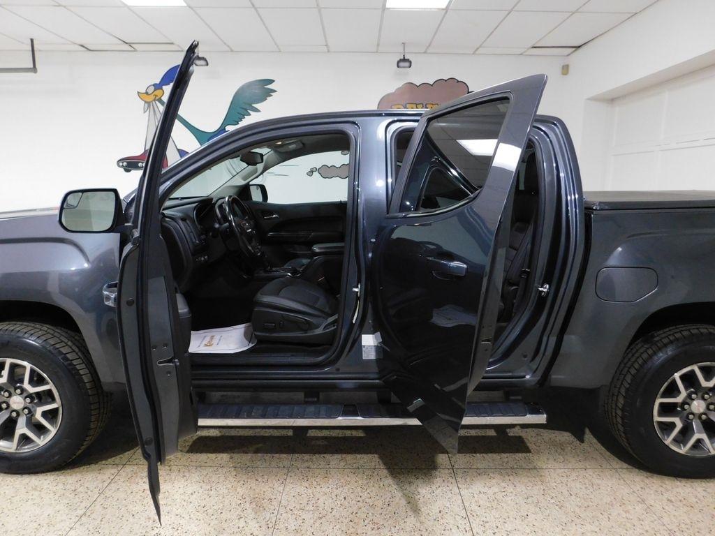 GMC Canyon SLE Crew Cab 4WD Long Box 2016