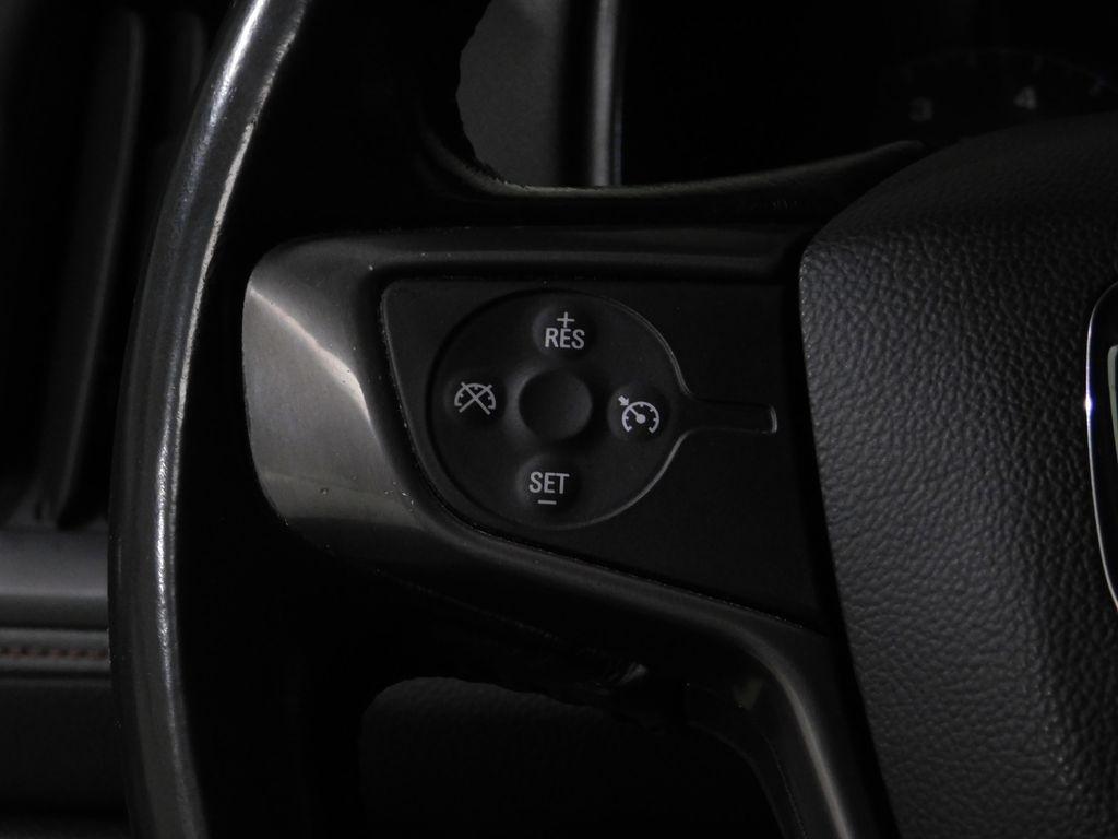 GMC Canyon SLE Crew Cab 4WD Long Box 2016