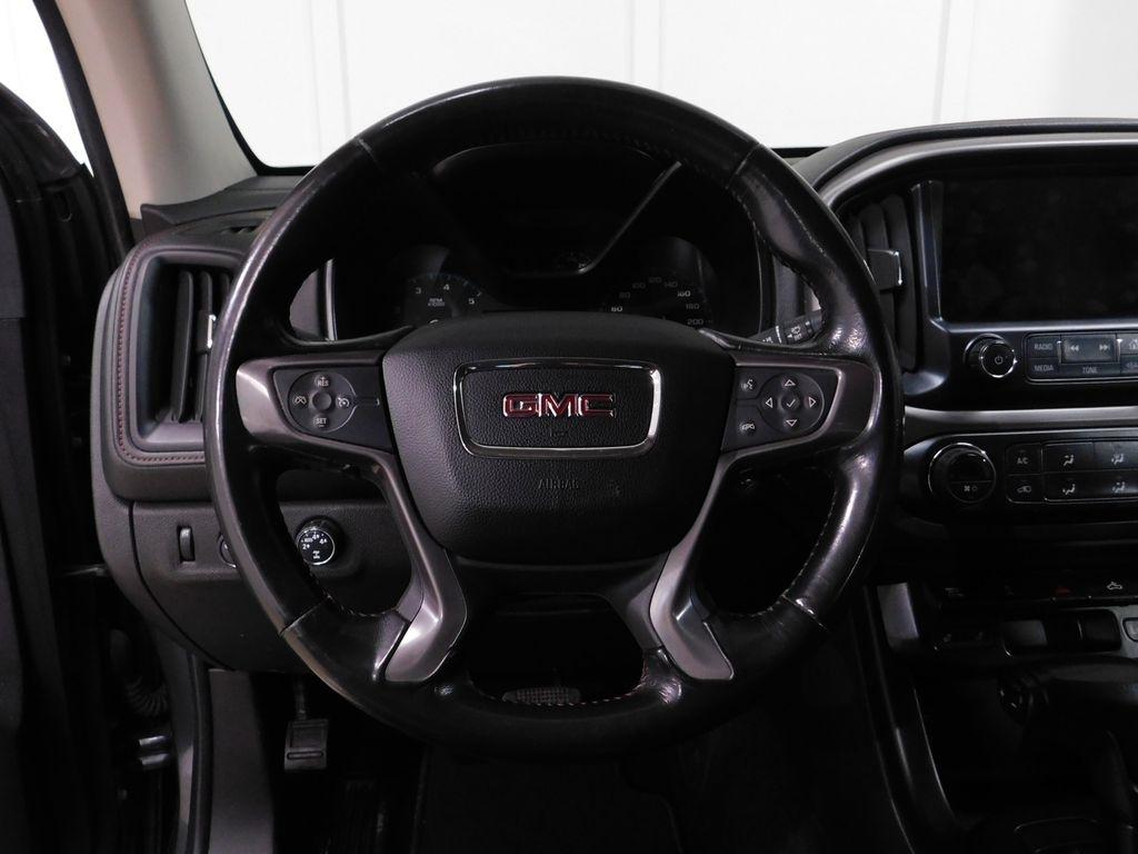 GMC Canyon SLE Crew Cab 4WD Long Box 2016