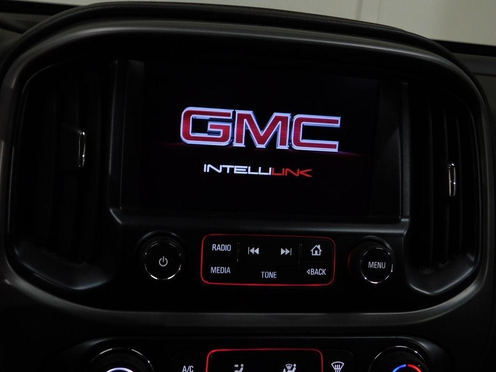 GMC Canyon SLE Crew Cab 4WD Long Box 2016