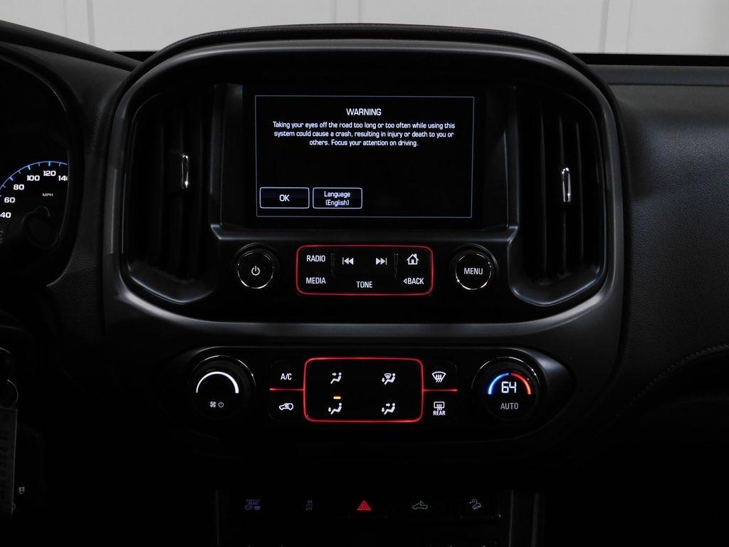 GMC Canyon SLE Crew Cab 4WD Long Box 2016