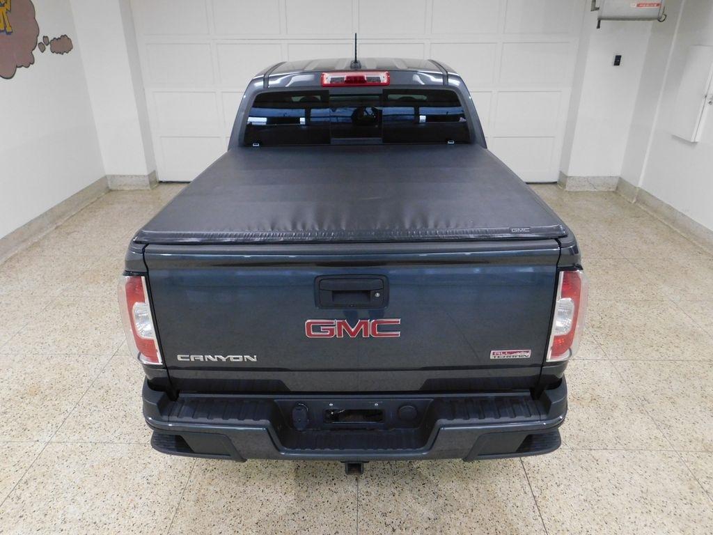 GMC Canyon SLE Crew Cab 4WD Long Box 2016