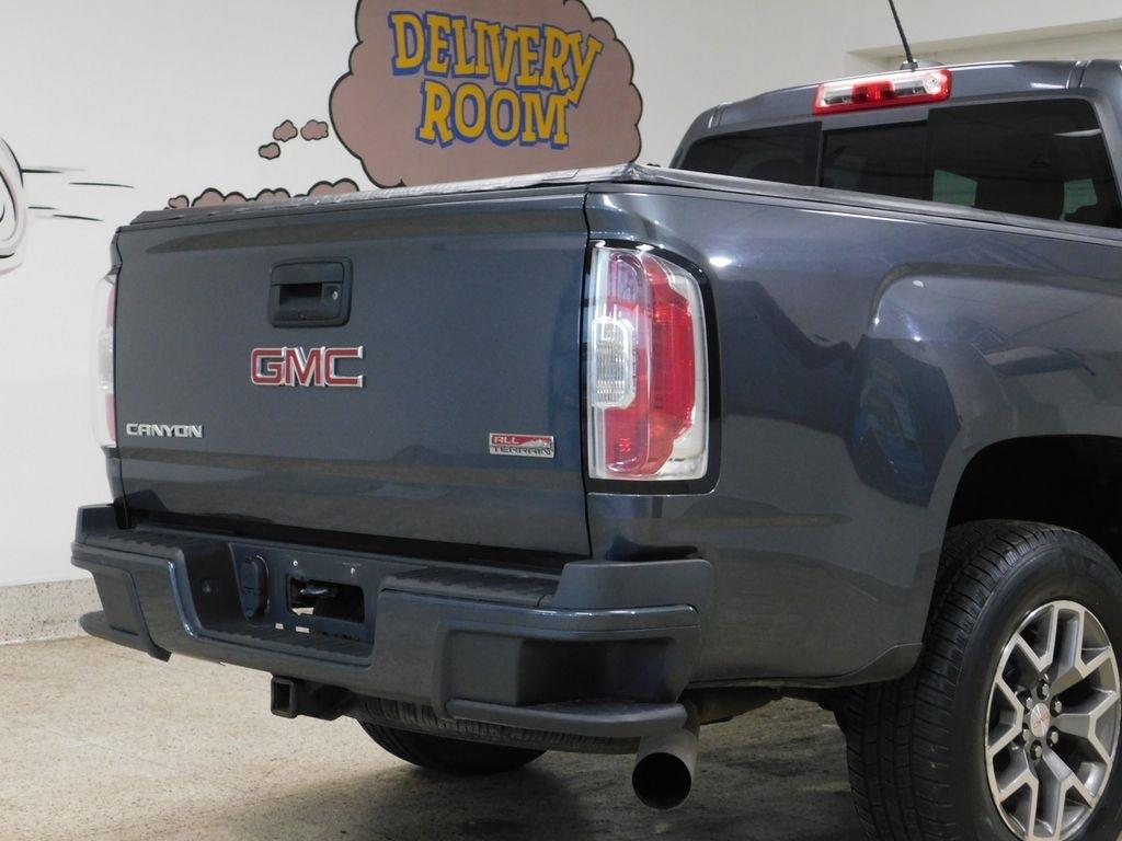 GMC Canyon SLE Crew Cab 4WD Long Box 2016