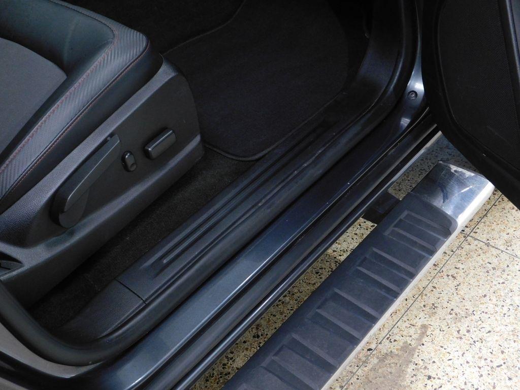 GMC Canyon SLE Crew Cab 4WD Long Box 2016