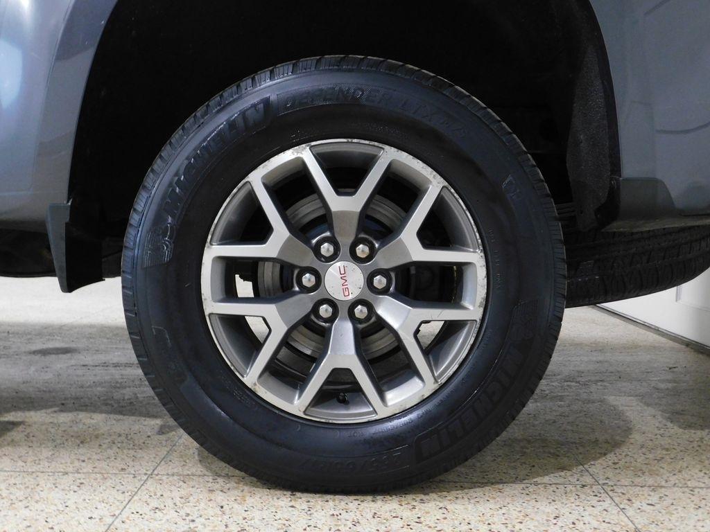 GMC Canyon SLE Crew Cab 4WD Long Box 2016