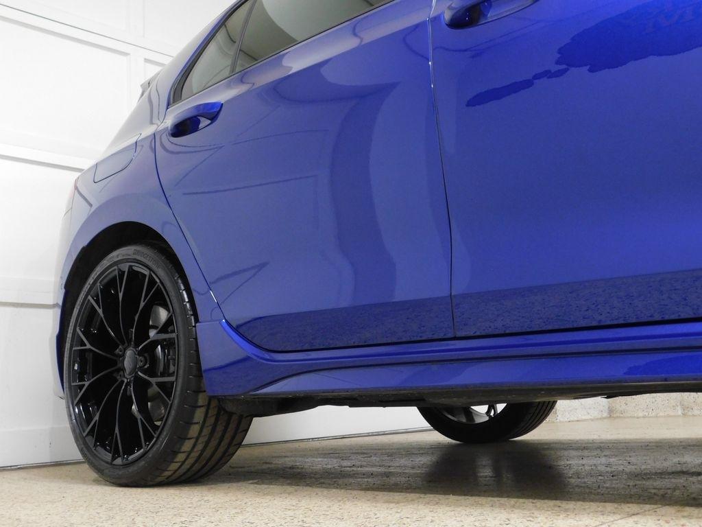 Volkswagen Golf R Black Edition 2025