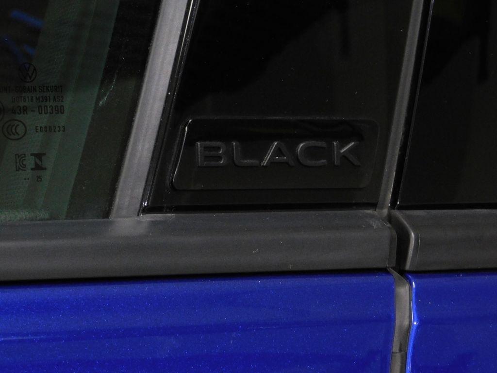 Volkswagen Golf R Black Edition 2025