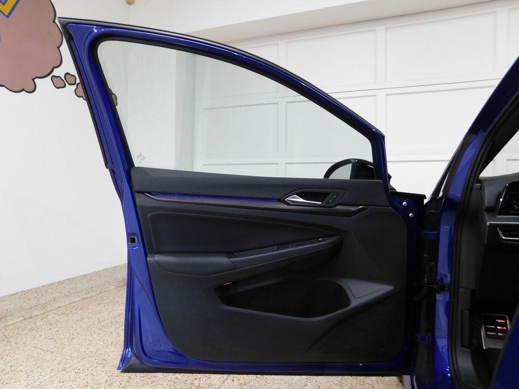 Volkswagen Golf R Black Edition 2025