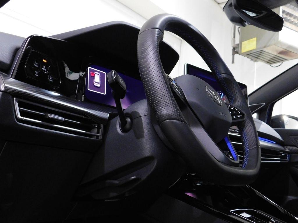 Volkswagen Golf R Black Edition 2025