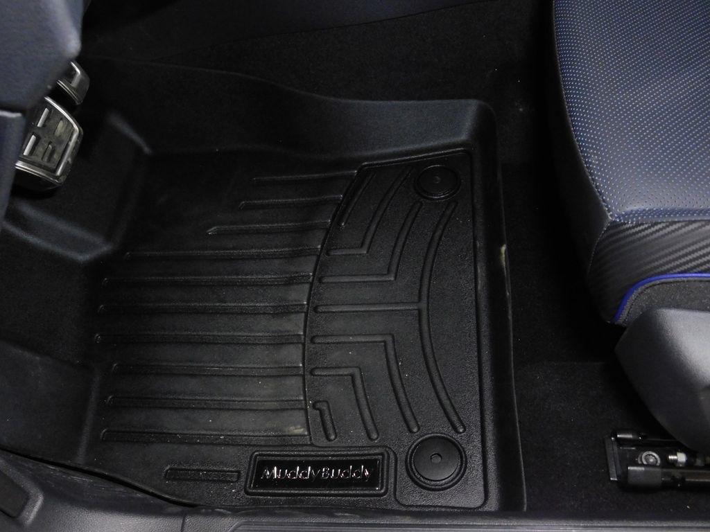 Volkswagen Golf R Black Edition 2025