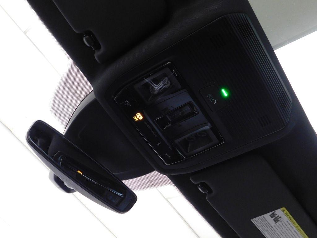 Volkswagen Golf R Black Edition 2025