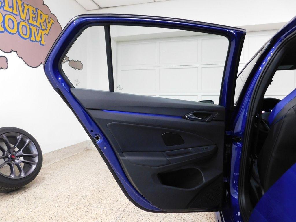 Volkswagen Golf R Black Edition 2025