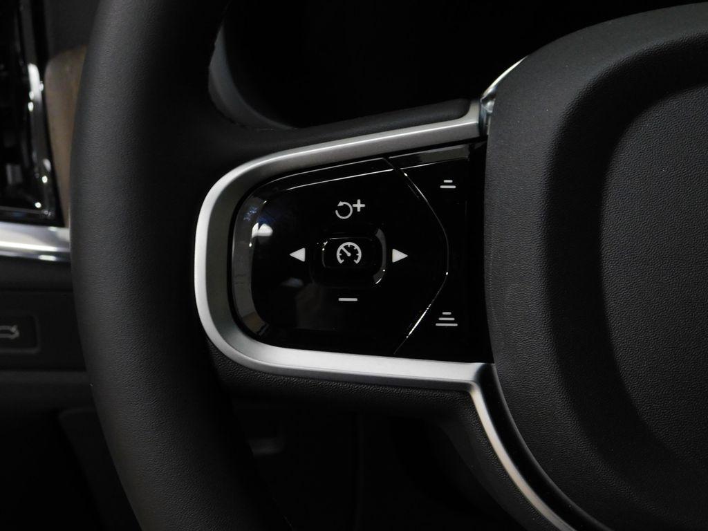 Volvo V90 Cross Country B6 Ultra 2026